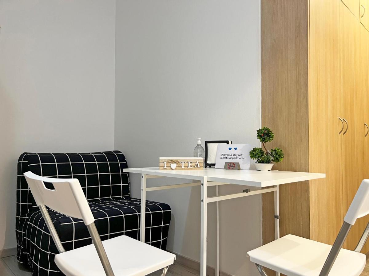 Albert'S Apartment Center 101 ลาร์นาคา ภายนอก รูปภาพ